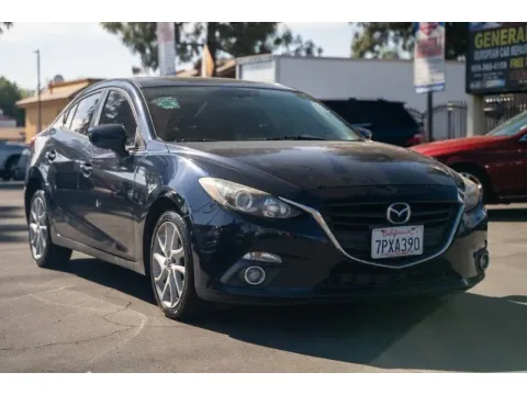 More photos of 2016 Mazda Mazda3 i Sport at SoCal Auto Auction, CA