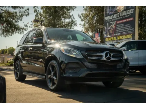 More photos of 2016 Mercedes-Benz GLE 350 at SoCal Auto Auction, CA