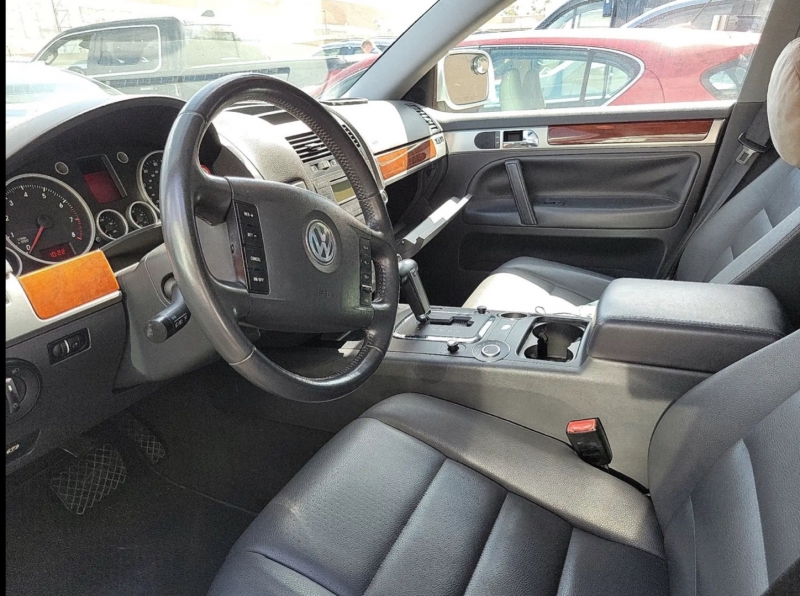 Volkswagen Touareg 2006 price $5,250